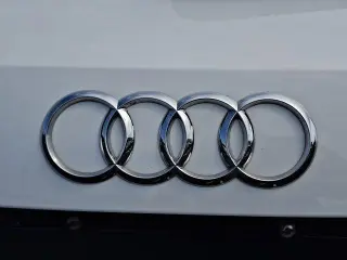 Audi Q3 2025 AWD quattro S line Premium 45 TFSI 4dr SUV
