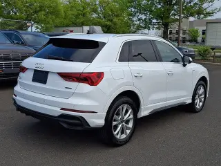 Audi Q3 2025 AWD quattro S line Premium 45 TFSI 4dr SUV