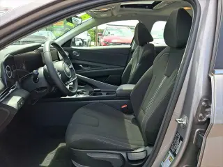 Hyundai ELANTRA 2024 SEL 4dr Sedan