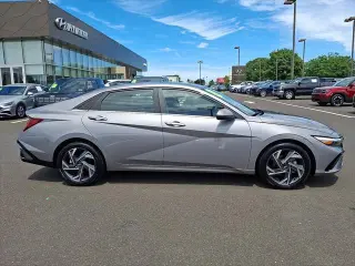 Hyundai ELANTRA 2024 SEL 4dr Sedan