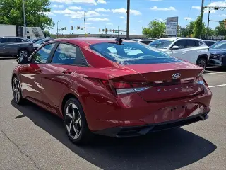 Hyundai ELANTRA 2023 SEL 4dr Sedan