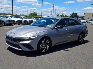 Hyundai ELANTRA 2025 SEL Sport 4dr Sedan