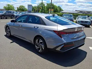 Hyundai ELANTRA 2025 SEL Sport 4dr Sedan