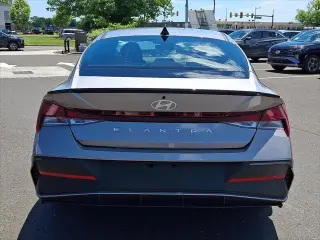 Hyundai ELANTRA 2025 SEL Sport 4dr Sedan
