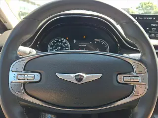 Genesis GV70 2025 AWD 2.5T Standard 4dr SUV