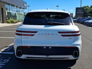 Genesis GV70 2025 AWD 2.5T Standard 4dr SUV