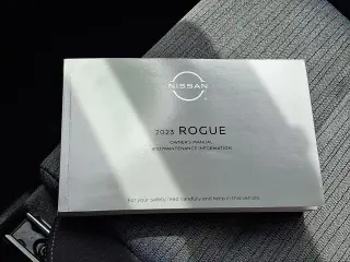 Nissan Rogue 2023 AWD SV 4dr Crossover