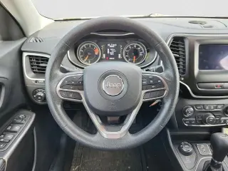Jeep Cherokee 2019 4x4 Latitude 4dr SUV