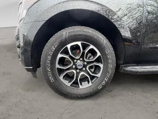 Ford Expedition 2022 4x4 XLT 4dr SUV