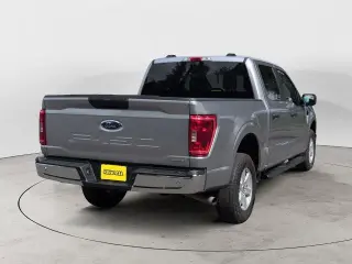 Ford F-150 2022 4x4 XL 4dr SuperCrew 6.5 ft. SB
