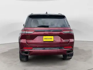 Jeep Grand Cherokee 2023 4x4 Summit 4xe 4dr SUV
