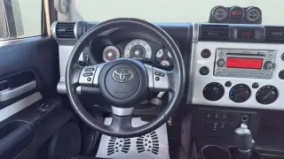 Toyota FJ Cruiser 2011 4x4 4dr SUV 5A