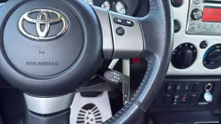 Toyota FJ Cruiser 2011 4x4 4dr SUV 5A
