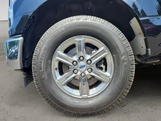 Ford F-150 2017 4x4 XLT 4dr SuperCrew 5.5 ft. SB