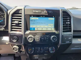 Ford F-150 2017 4x4 XLT 4dr SuperCrew 5.5 ft. SB