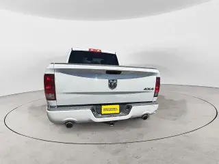 Ram 1500 2013 4x4 Tradesman 4dr Crew Cab 5.5 ft. SB Pickup