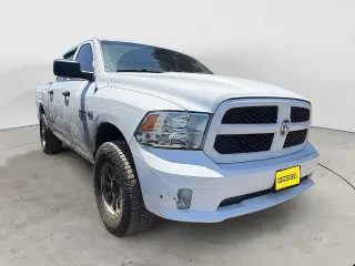 Ram 1500 2013 4x4 Tradesman 4dr Crew Cab 5.5 ft. SB Pickup