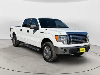 Ford F-150 2010 4x4 XL 4dr SuperCrew Styleside 5.5 ft. SB