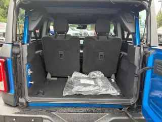 Ford Bronco 2023 4x4 Base Advanced 2dr SUV