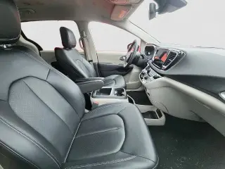 Chrysler Pacifica 2024 Touring L 4dr Mini-Van