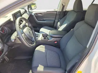 Toyota RAV4 2021 AWD XLE 4dr SUV