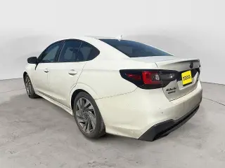 Subaru Legacy 2023 AWD Limited 4dr Sedan