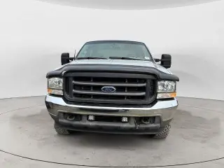 Ford F-350 Super Duty 2002 4dr Crew Cab Lariat 4WD LB
