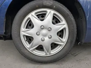 Nissan Sentra 2019 S 4dr Sedan 6M