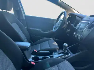 Kia Forte 2017 LX 4dr Sedan 6A