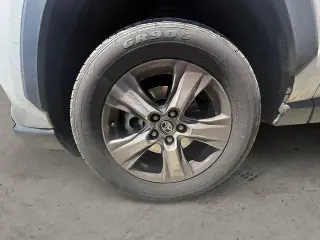 Toyota RAV4 2022 AWD XLE 4dr SUV