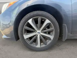 Subaru Legacy 2015 AWD 2.5i Limited 4dr Sedan