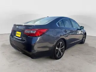 Subaru Legacy 2015 AWD 2.5i Limited 4dr Sedan