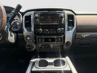 Nissan Titan XD 2019 4x4 S 4dr Crew Cab (Diesel)