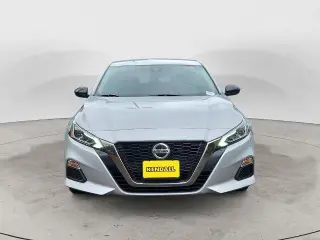 Nissan Altima 2022 2.5 SR 4dr Sedan