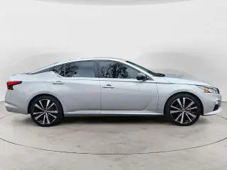 Nissan Altima 2022 2.5 SR 4dr Sedan