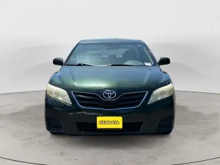 Toyota Camry 2011 SE 4dr Sedan 6M