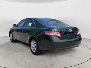 Toyota Camry 2011 SE 4dr Sedan 6M