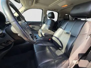GMC Yukon 2011 4x4 SLT 4dr SUV