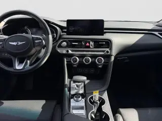 Genesis G70 2023 2.0T 4dr Sedan