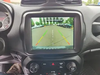 Jeep Renegade 2021 4x4 Latitude 4dr SUV