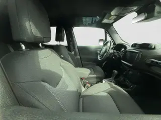 Jeep Renegade 2021 4x4 Latitude 4dr SUV