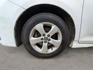Toyota Sienna 2018 LE 7-Passenger Auto Access Seat 4dr Mini-Van