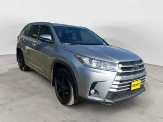 Toyota Highlander 2017 AWD SE 4dr SUV