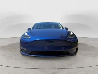 Tesla Model Y 2023 AWD Performance 4dr Crossover