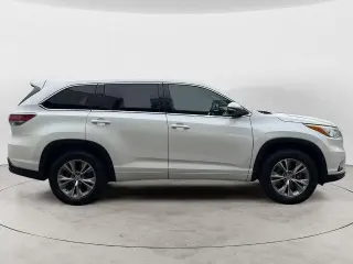 Toyota Highlander 2015 LE 4dr SUV (3.5L V6)