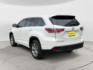 Toyota Highlander 2015 LE 4dr SUV (3.5L V6)