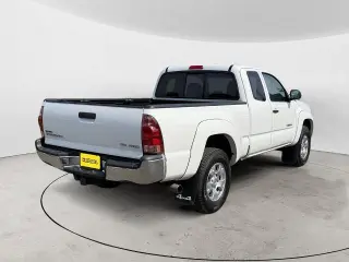 Toyota Tacoma 2006 V6 4dr Access Cab 4WD SB (4L V6 6M)