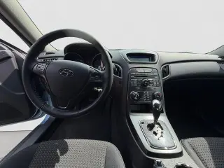 Hyundai Genesis Coupe 2012 2.0T 2dr Coupe