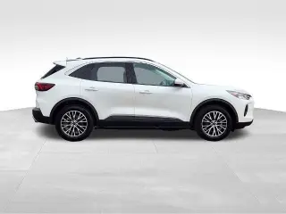 Ford Escape Plug-In Hybrid 2024 PHEV 4dr SUV