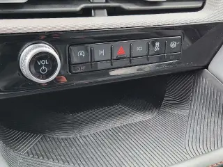 Ford Explorer 2025 AWD Active 4dr SUV